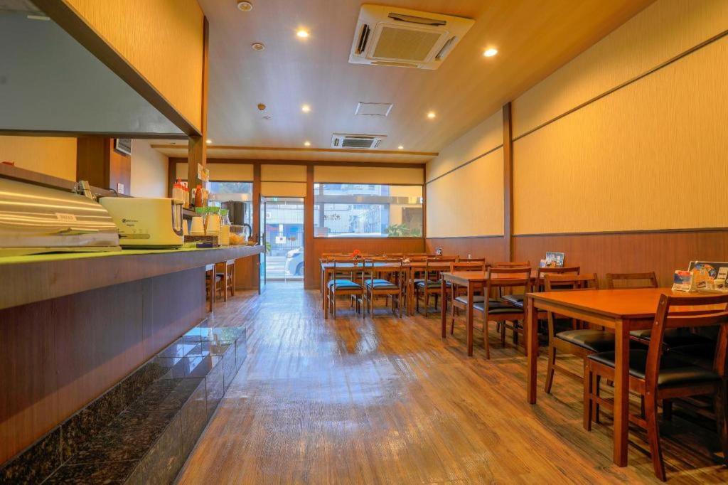 Hotel Naniwa Shinsekaimae Osaka Dış mekan fotoğraf